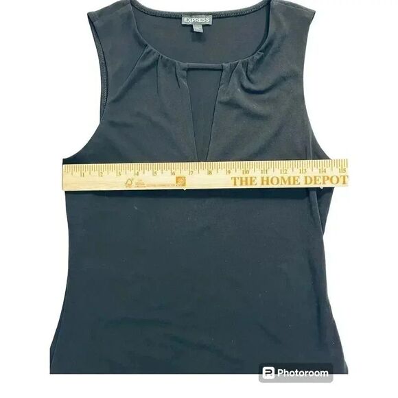 Express Sleeveless Top - Picture 10 of 13